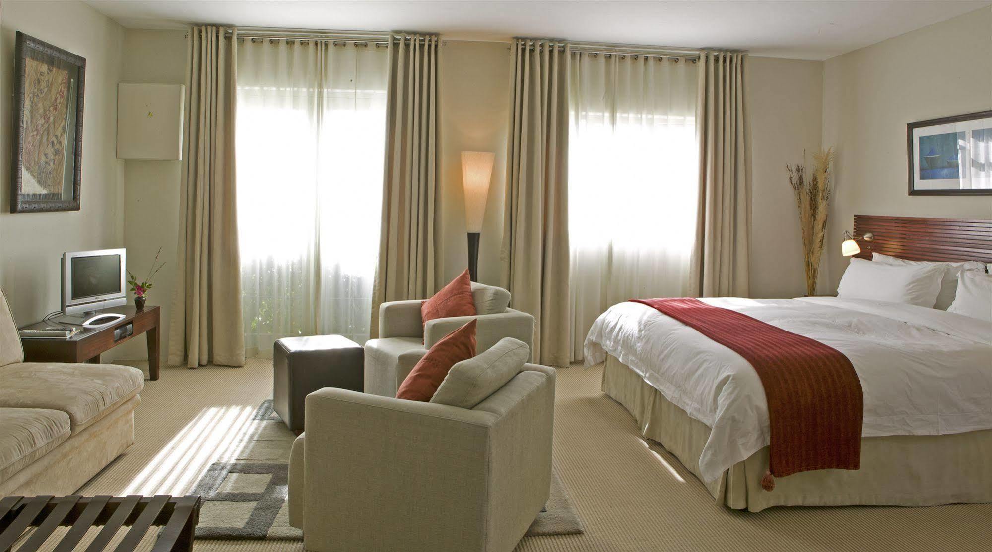 Alta Bay Hotel Kaapstad Buitenkant foto